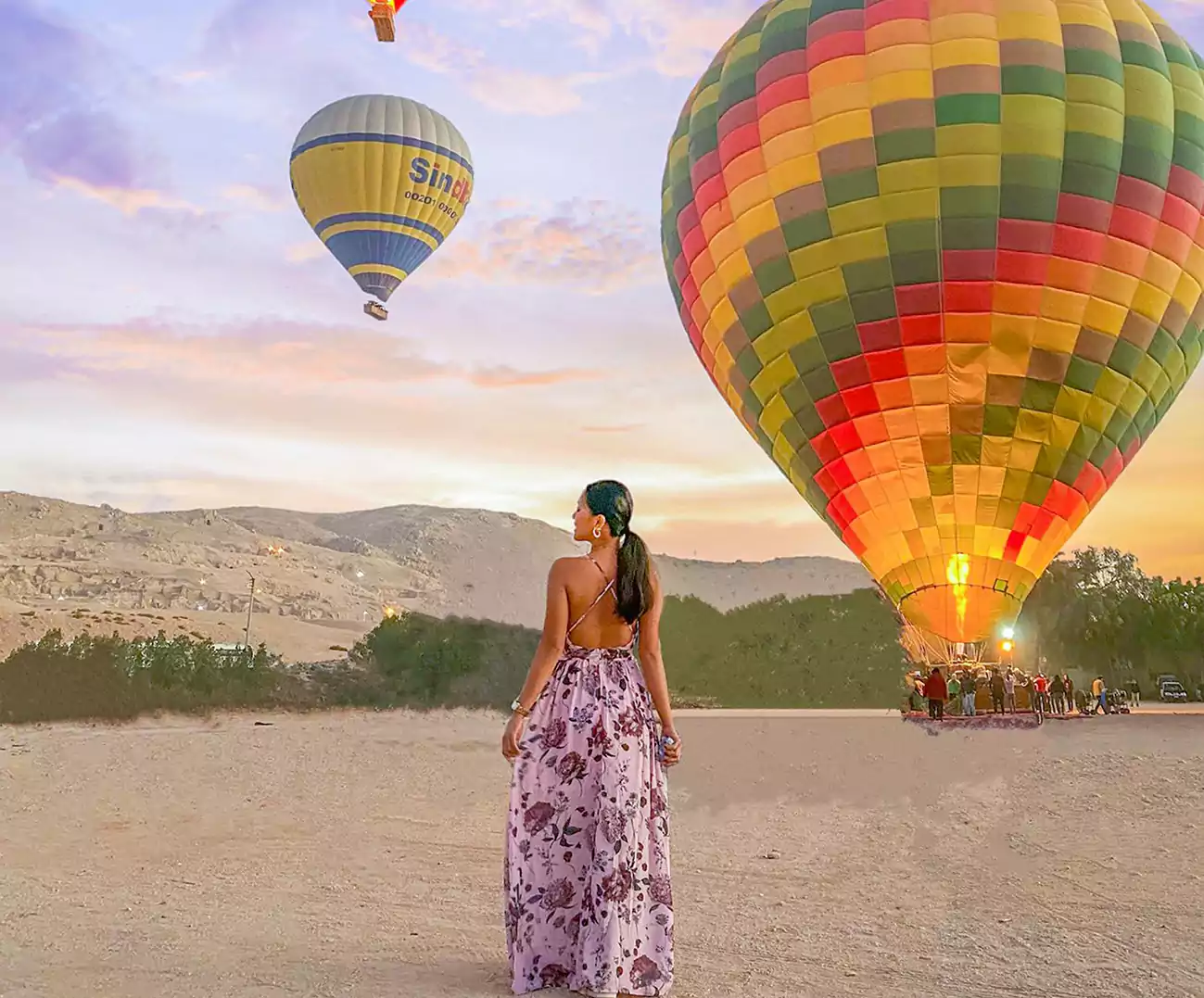 Philippines solo traveler take hot air balloon ride with iEgypt tours and travels